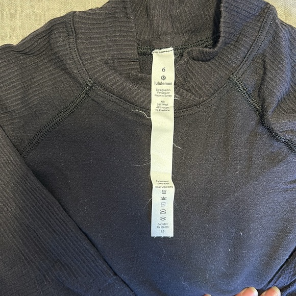 lululemon Keep the Heat Thermal Long Sleeve - Picture 3 of 5